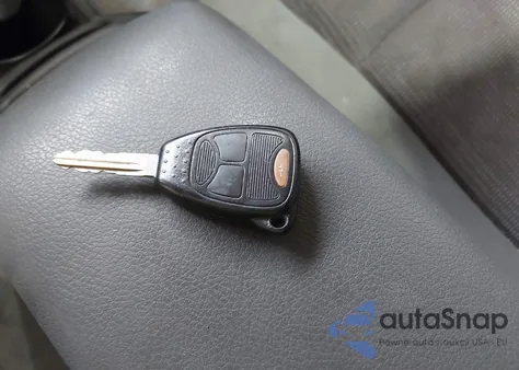 2007 Dodge Dakota Slt z USA, uszkodzony, nr VIN 1D7HW48P47S138199